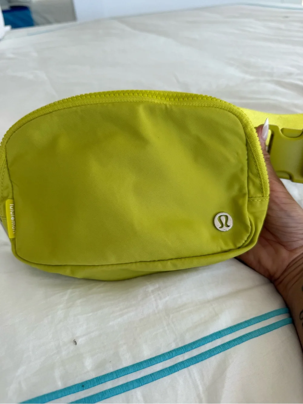 Lululemon Everywhere Belt Bag 1L Lime Green Crossbody Waist Bag